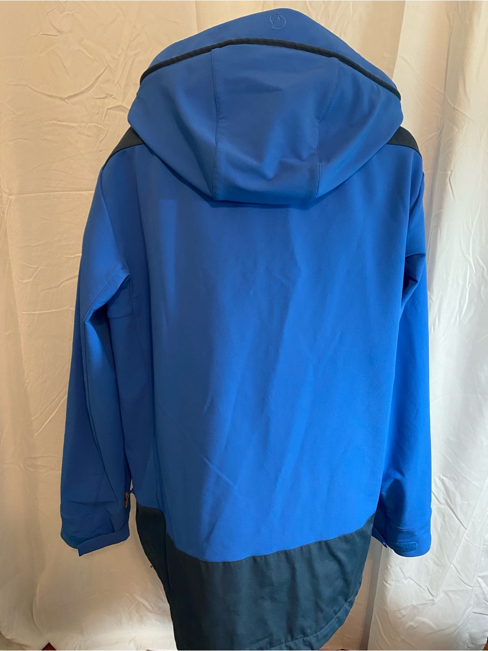 Men’s size L Fjallraven - Blue Hooded Waterproof Jacket - Picture 3 of 10